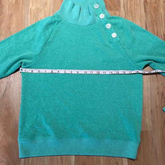 J. Crew Factory button collar pullover sweatshirt in cloudspun fleece green XS - Picture 7 of 9